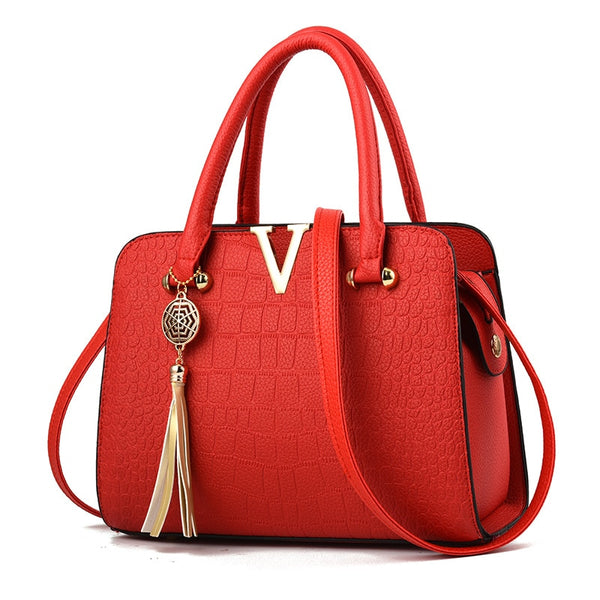 Woman Crocodile leather V letters Designer Handbags